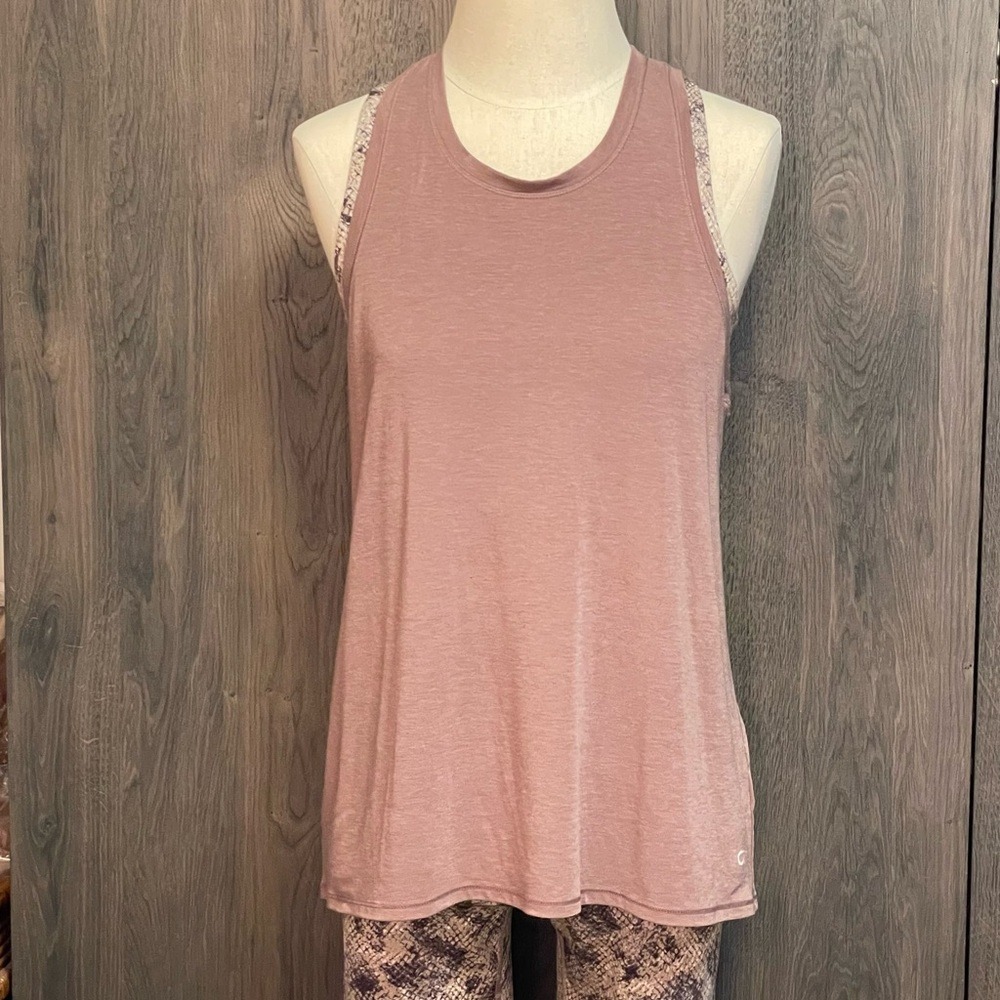 GapFit Breathe Open Back Tank Top Mauve Rose Racerback Yoga Workout Shirt Womens